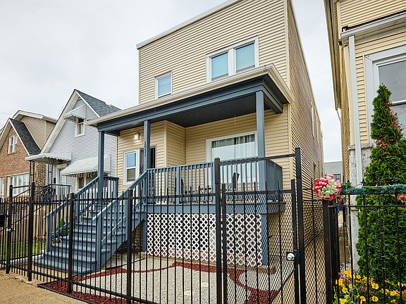2nd image of 1931 N Leamington Ave