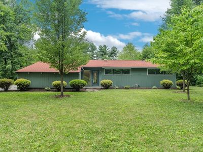 7 Moss Ln, Amherst, MA, 01002