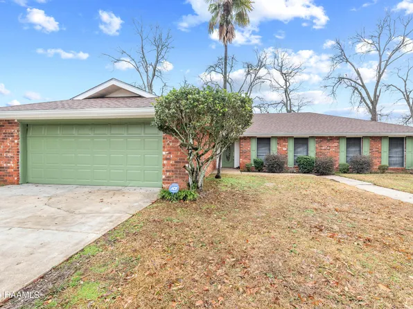 301 Rain Tree Trl, Lafayette, LA 70507