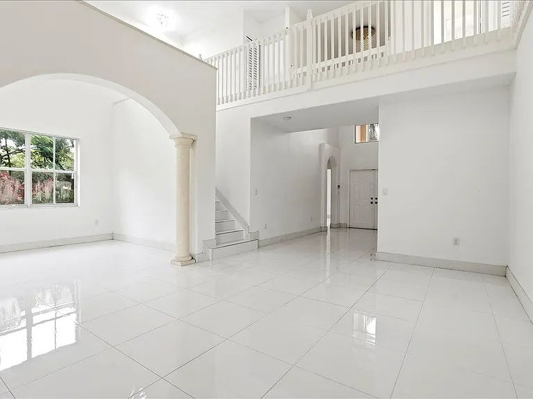 3802 SW 165th Ter — Photo 19