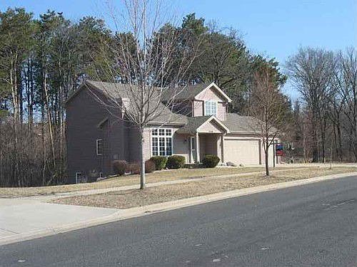 2nd image of 5510 Sparkle Stone Cres