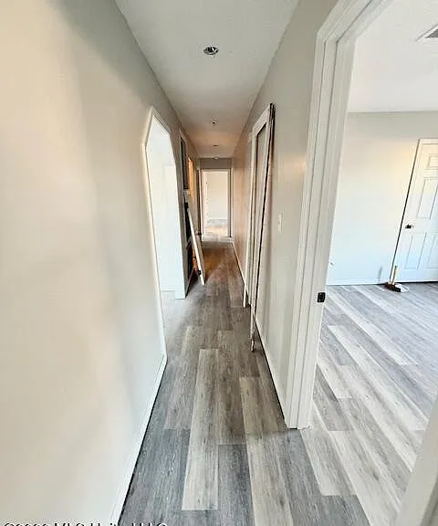 3305 N 8th St — Photo 11