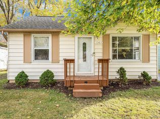 1363 Audrey St, Burton, MI 48509