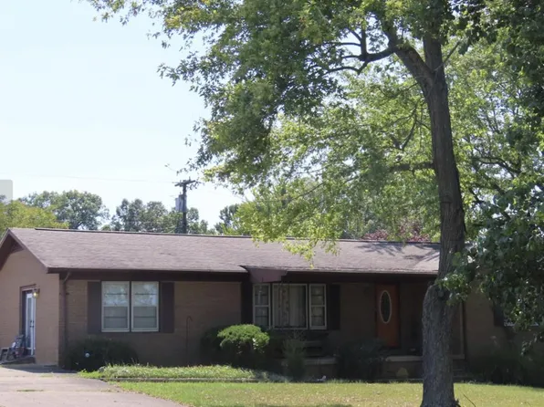 65 Heather Hill Dr, Madisonville, KY 42431