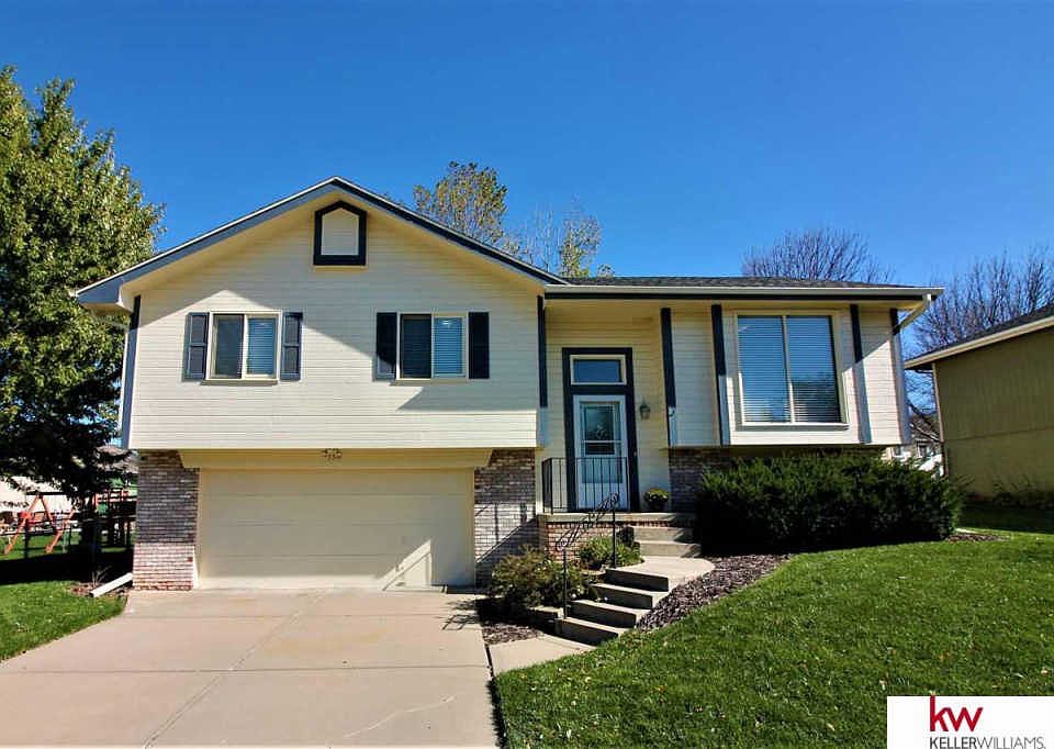 1st image of 5515 N 130th St