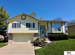 5515 N 130th St, Omaha, NE 68164