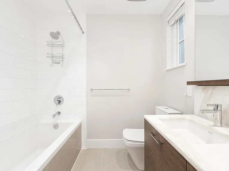 238 W 62nd Ave #6 — Photo 19