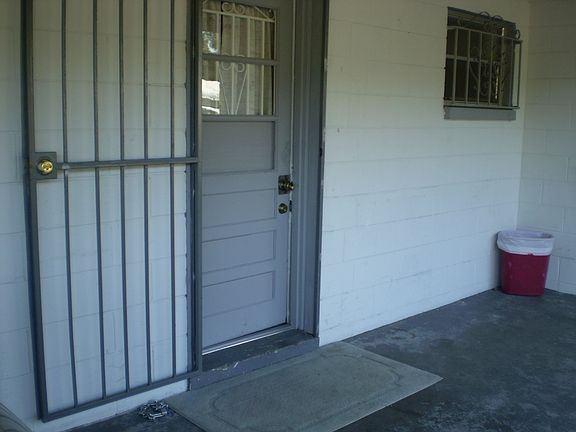2nd image of 8116 N Klondyke St