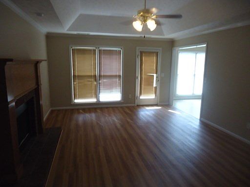 2nd image of 5690 Ironstone Dr