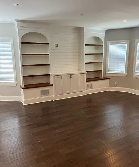 4039 N Whipple St #2 — Photo 3