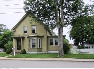 11 Edmund St, Springvale, ME 04083