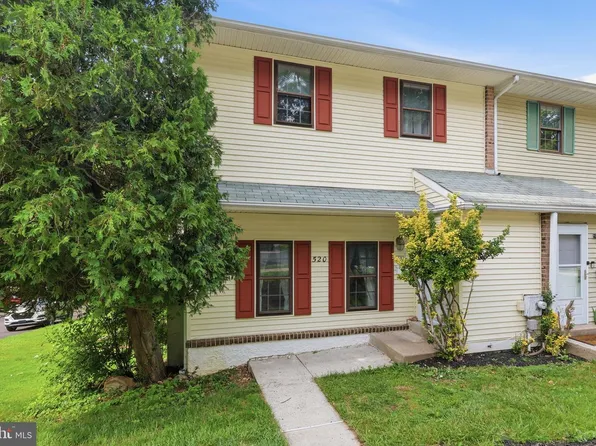 520 Pebble Ridge Ct, Langhorne, PA 19053