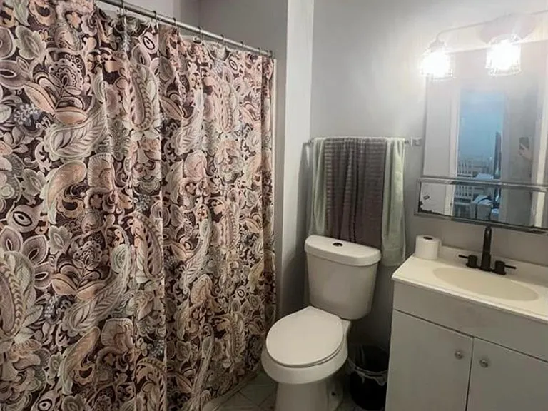 805 Northbend Dr — Photo 9