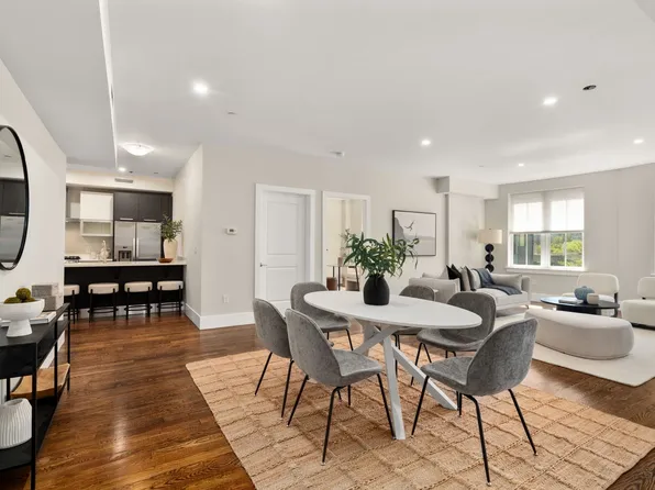 10 Saint George St Unit 406, Boston, MA 02118