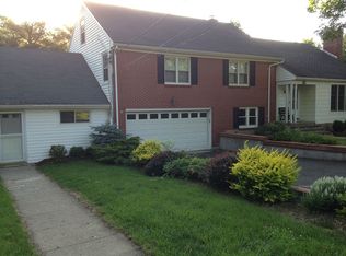 30 Minerick Dr, Stony Point, NY 10980