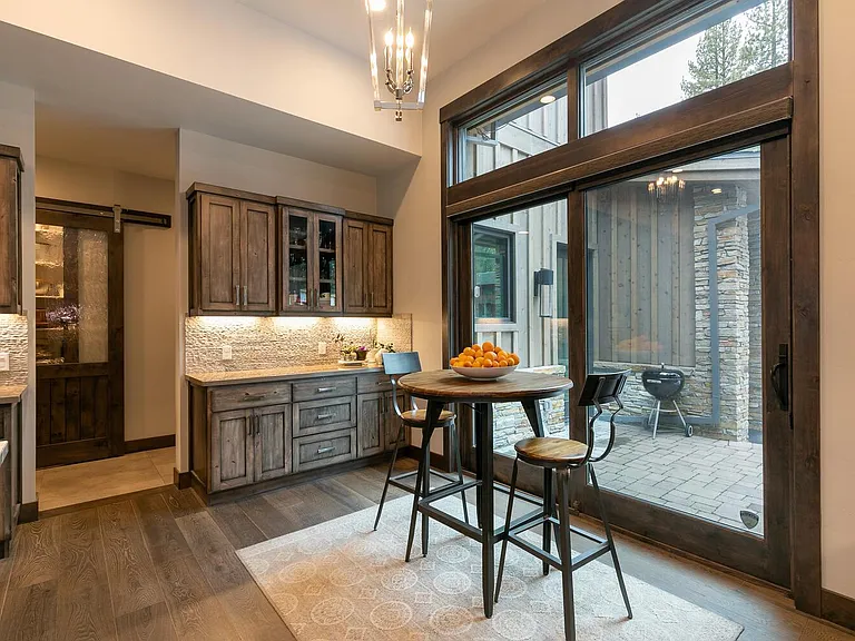 9265 Heartwood Dr — Photo 52