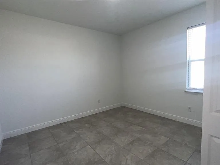 237 Cimarron Dr — Photo 13