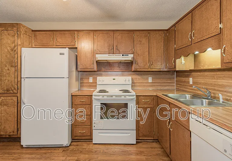 5653 Cheryl Dr — Photo 15