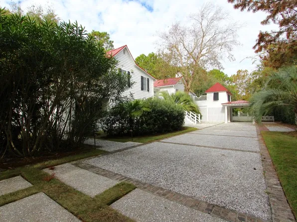 2618 Middle St, Sullivans Island, SC 29482