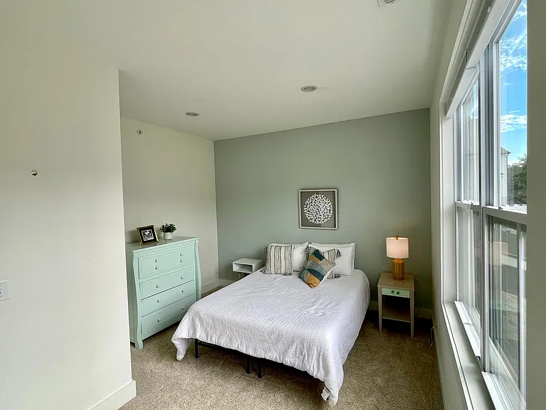 Upstairs Back Bedroom