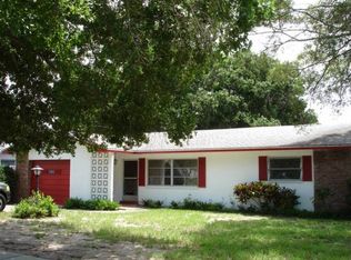 9009 Ridge Rd, Seminole, FL 33772