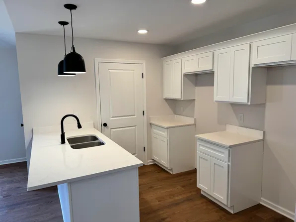 4678 Bald Knob Rd, Frankfort, KY 40601