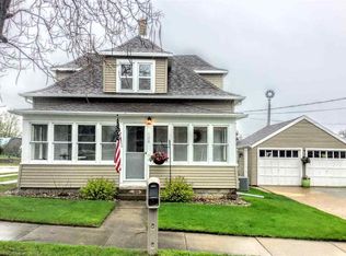 128 N Mill St, Hortonville, WI 54944