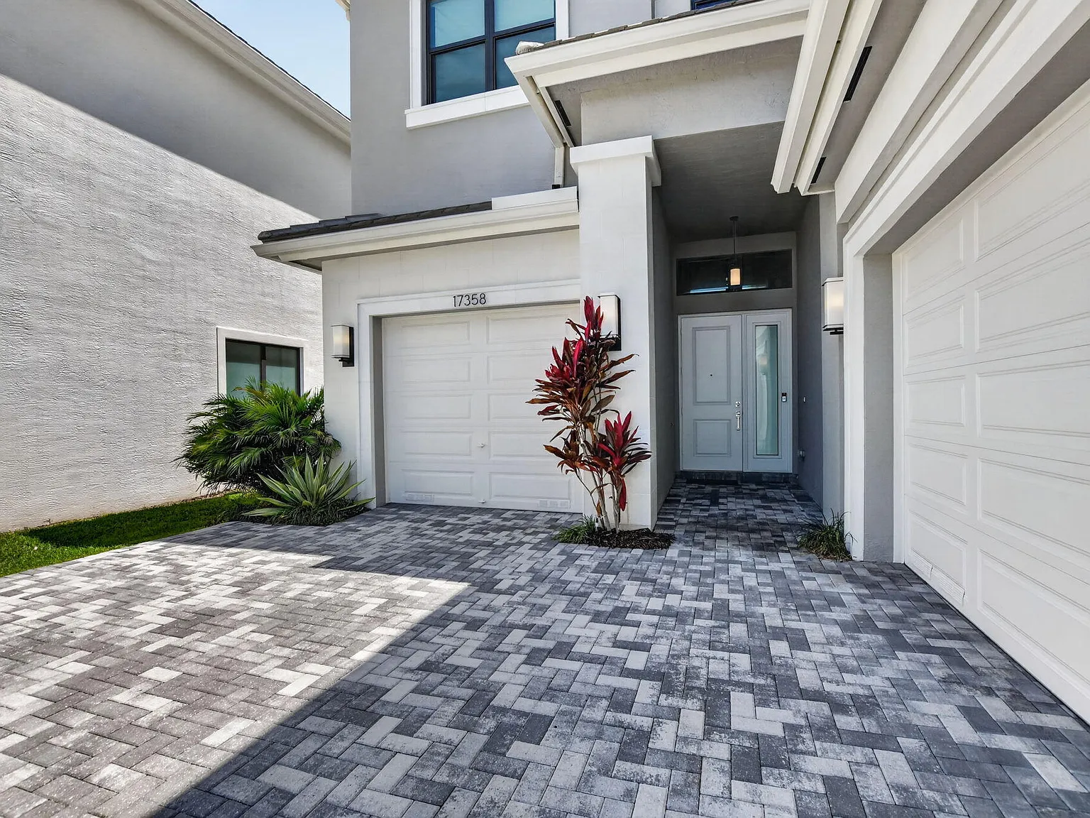 5 bed, 8.0 bath, 3969 sqft, $16,000 — Photo 4