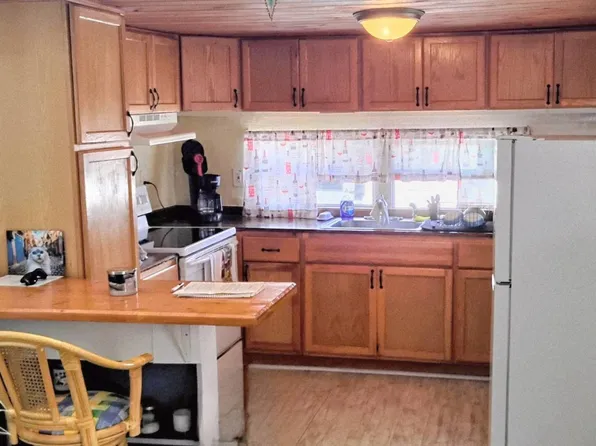 2701 34th St N #203, Saint Petersburg, FL 33713