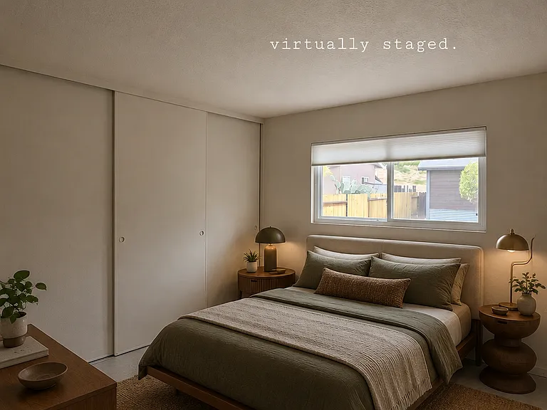 744 Foxglove St — Photo 4