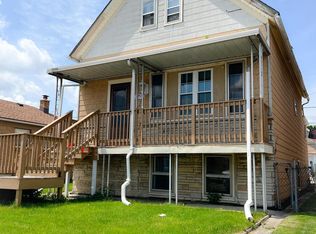 2755 S 15th Pl, Milwaukee, WI 53215