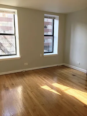 Rented by Compass | media 24