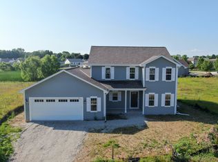 1409 Isabel Ln, Burlington, WI 53105