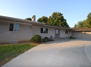919 W 13th St, Jasper, IN 47546
