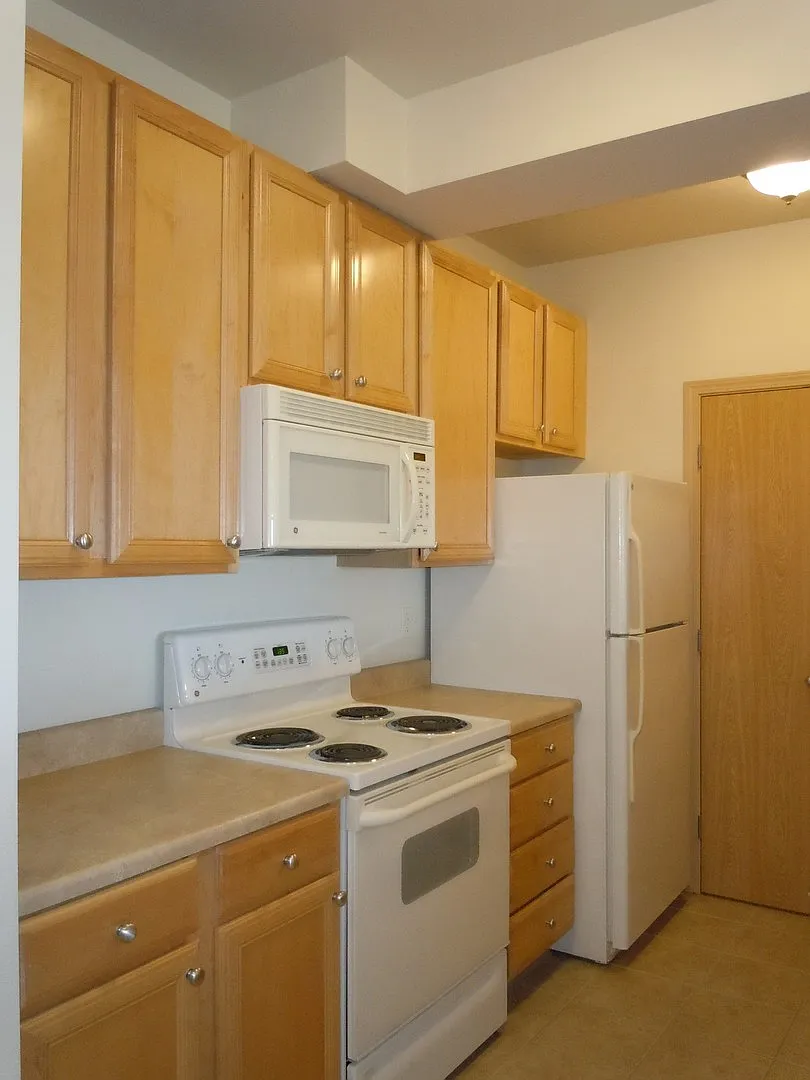 508 Darby Drive #304 — Photo 2