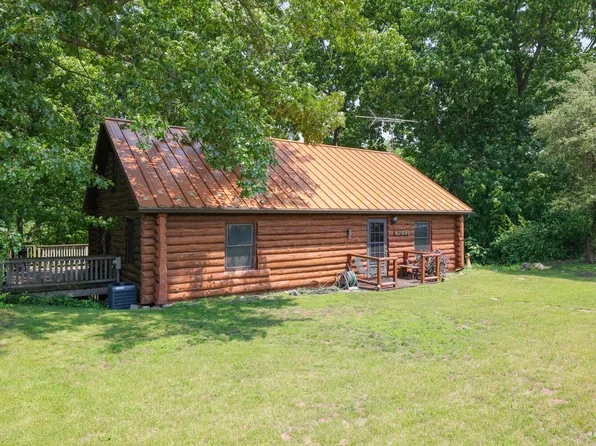 67095 Hillcrest Dr, Jones, MI 49061