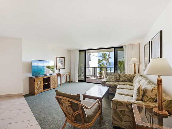 4th image of 3445 Lower Honoapiilani Rd #410