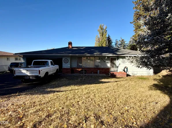 1718 Shawna Ct, Klamath Falls, OR 97603