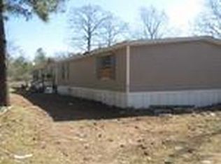 109 Leggette Dr, Hemingway, SC 29554