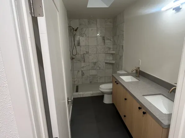 220 Fairview Dr, Napa, CA 94559