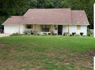 2020 Deer Run Cres, Muskogee, OK 74403