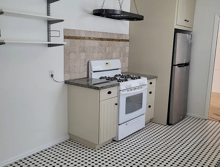 1304 Walnut Ave — Photo 6