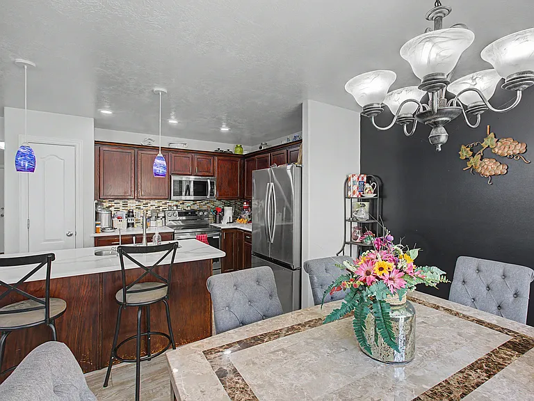 3318 W Lower Newark Way — Photo 8