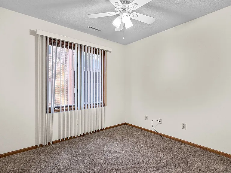Trailside Apartments — Photo 31