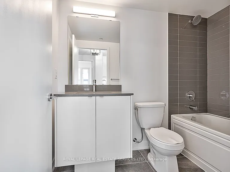 3210 Dakota Cmn #A813 — Photo 7