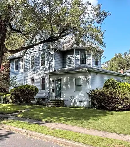 37 W Cedar Ave #B Photo 1