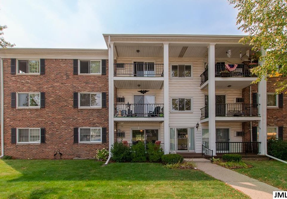 1st image of 806 W Michigan Ave APT 102E