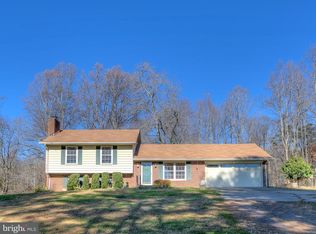 15280 Oakland Rd, Reva, VA 22735