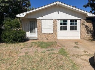 625 Windsor Dr, Altus, OK 73521