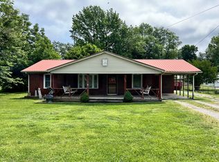 100 Robin Dr, Portland, TN 37148